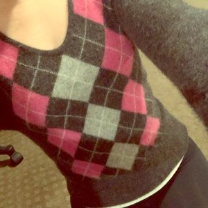 100% cashmere gargoyle sweater